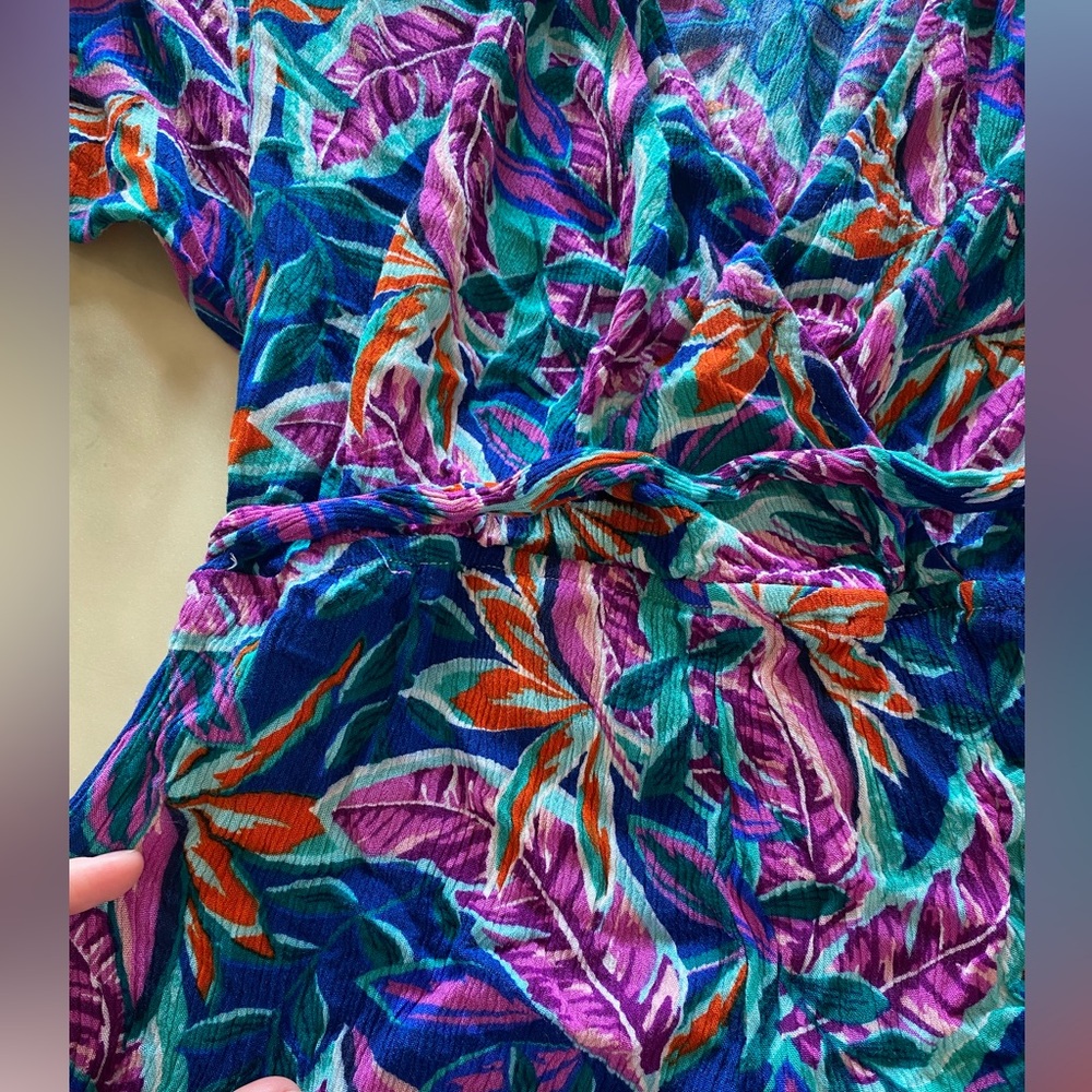 Lulu's Tropical Print V-Neck Romper in Teal & Purple - Picture 5 of 6